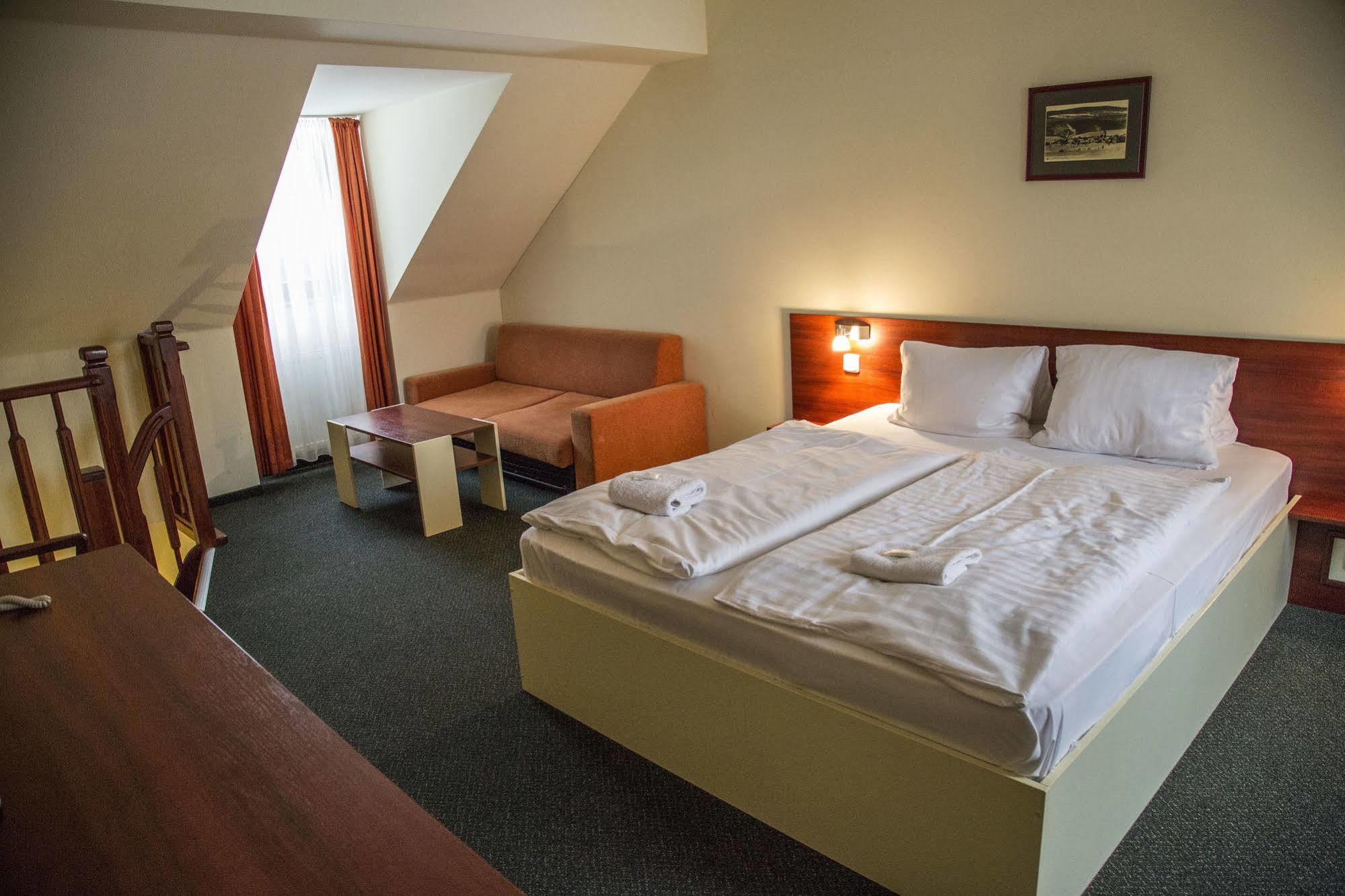 Aparthotel Ochsendorf Horní Blatná Eksteriør bilde