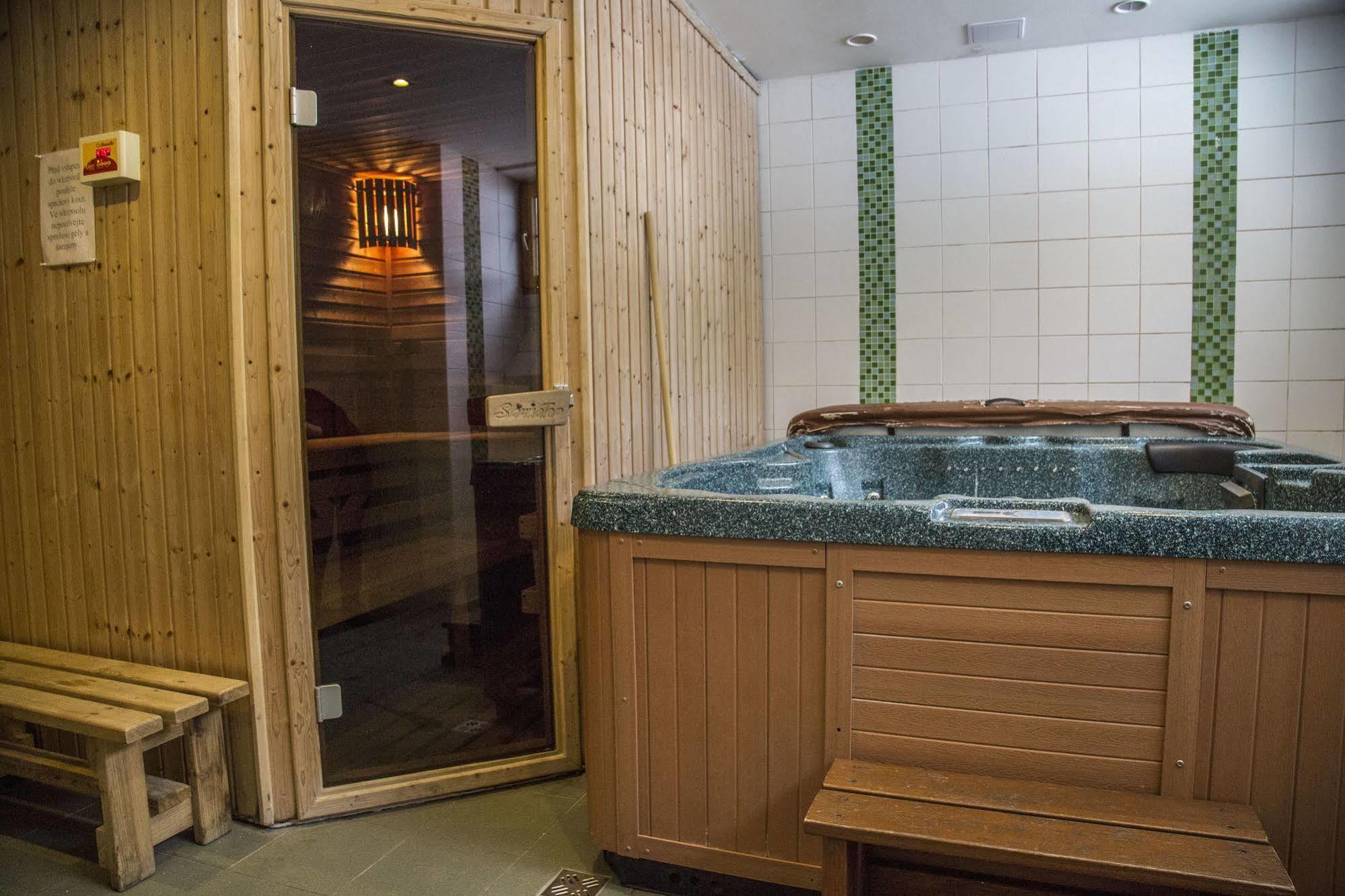 Aparthotel Ochsendorf Horní Blatná Eksteriør bilde
